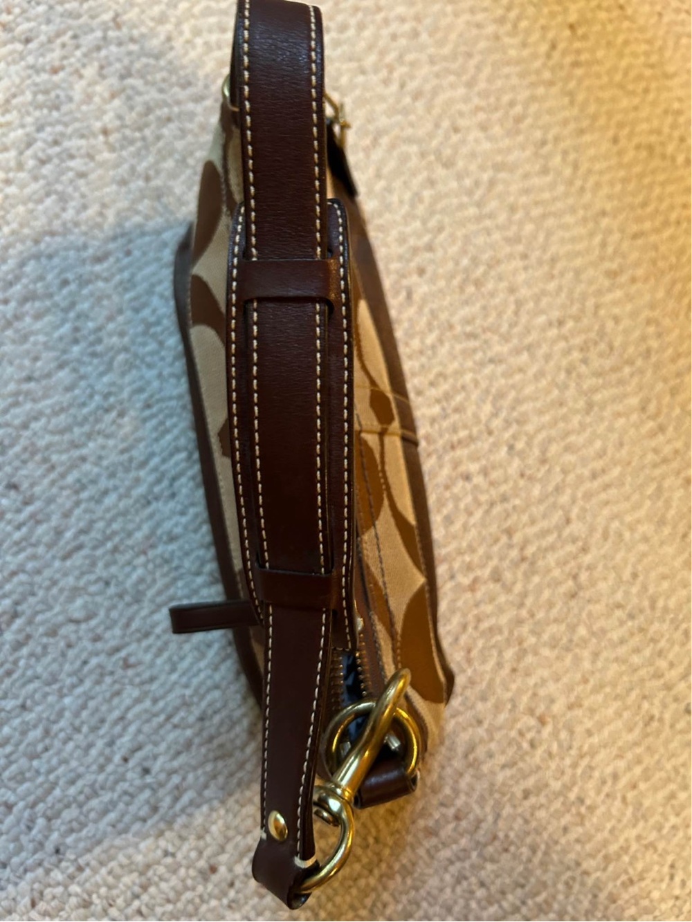 Vintage Coach Brown Signature Mini Shoulder Bag with Gold Hardware - Picture 2 of 3